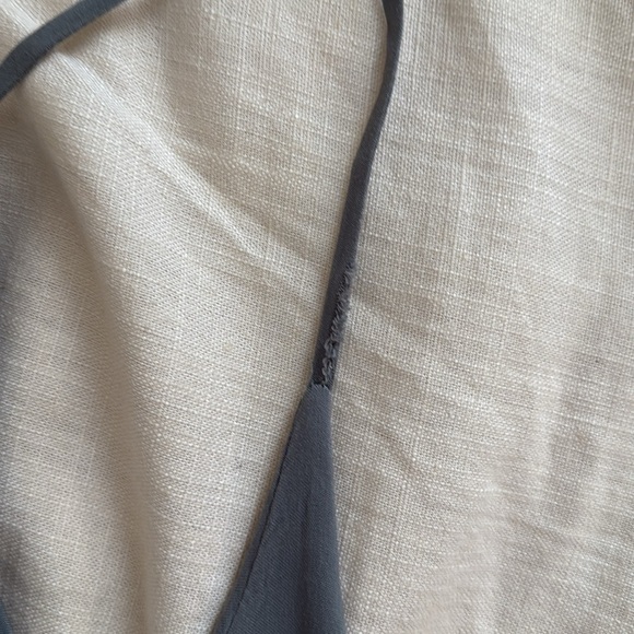 Flowy Green Dress - Picture 5 of 5